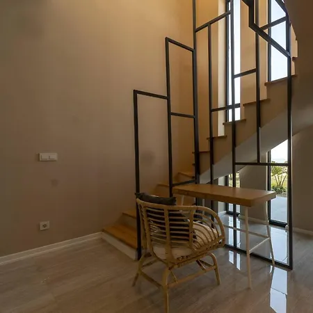 Vilă 3 Bedroom With Great View Close To Marina