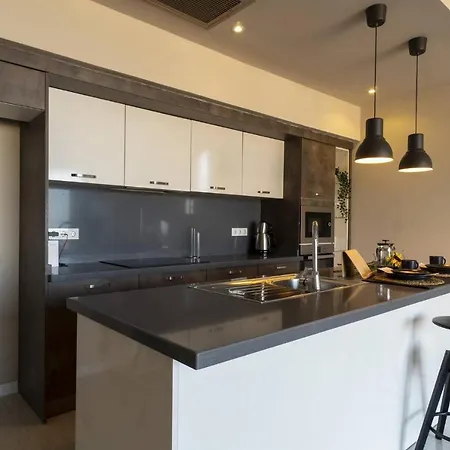 3 Bedroom With Great View Close To Marina يالِكافاك