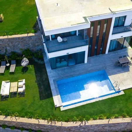 3 Bedroom With Great View Close To Marina يالِكافاك
